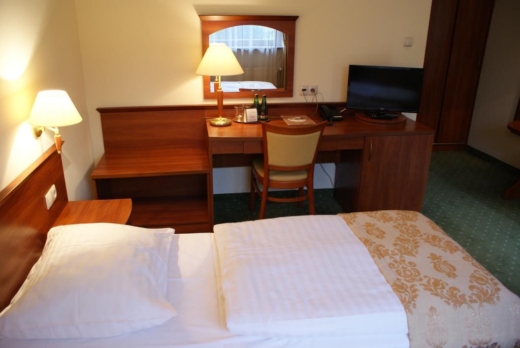 Gosciniec Sucholeski Suchy Las Kamer foto